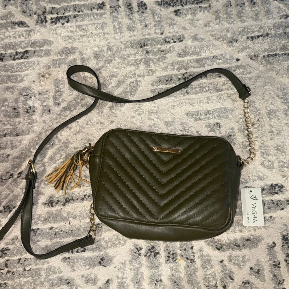 VEGAN EST 2005 NWT SMALL CROSSBODY RECTANGLE PURSE